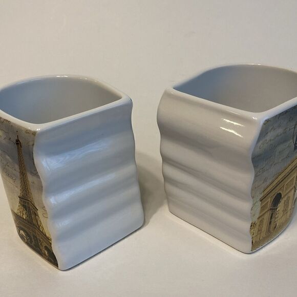 Paris France Interlocking 2 Mug Set City Landmark Scenes Heart Handles - Picture 5 of 10